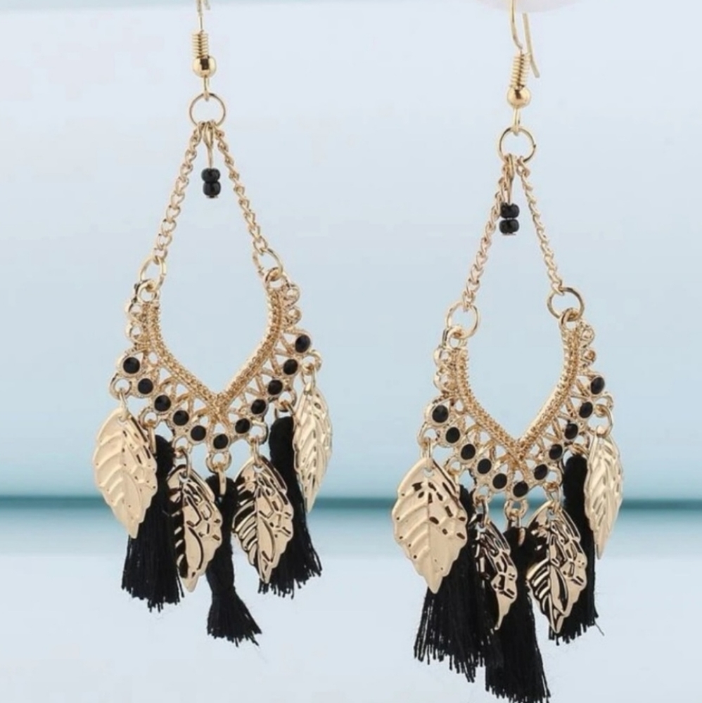 SALE! NEW BOHO Dangling Earrings